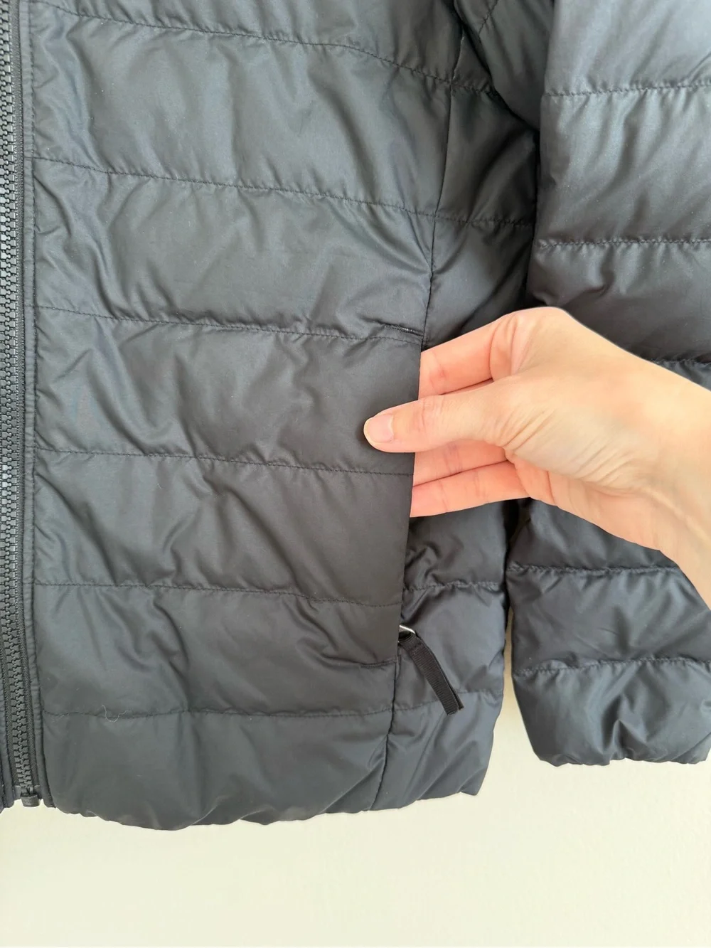 REI Kids Black Down Puffer Jacket  Packable Medium